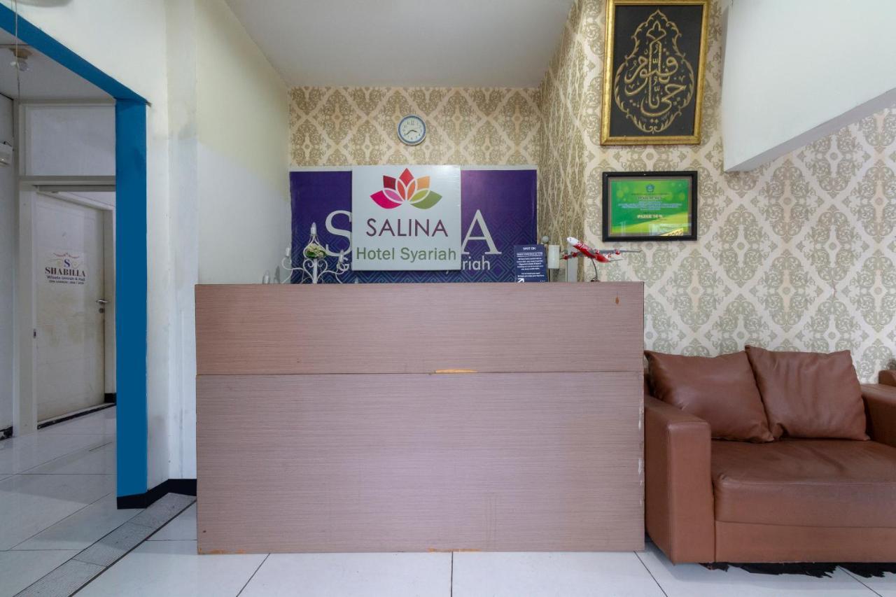Spot On 2425 Salina Hotel Syariah Sidoarjo Exterior photo